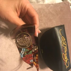 Ed Hardy woman’s sunglasses